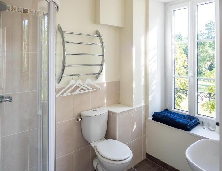 مبيت وإفطار Manoir Du Val Fouzon