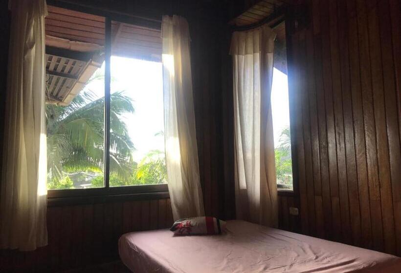 민박 The Roadhouse