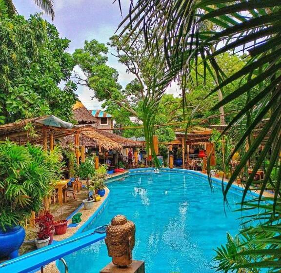 Big Apple Dive Resort