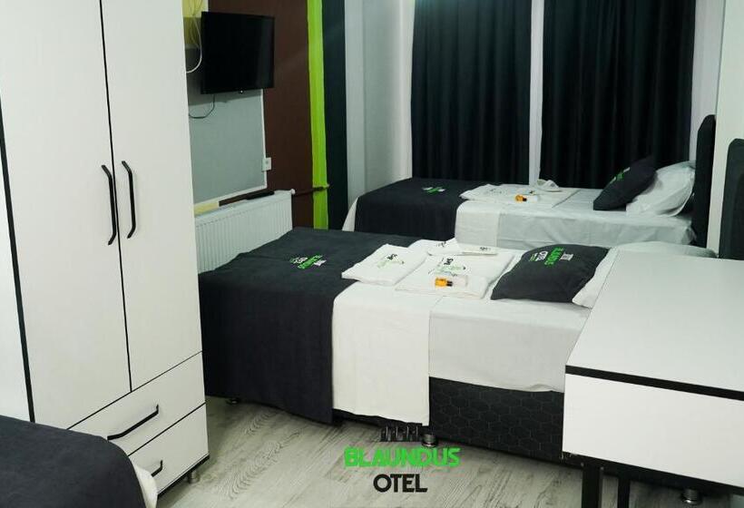 Blaundus Otel
