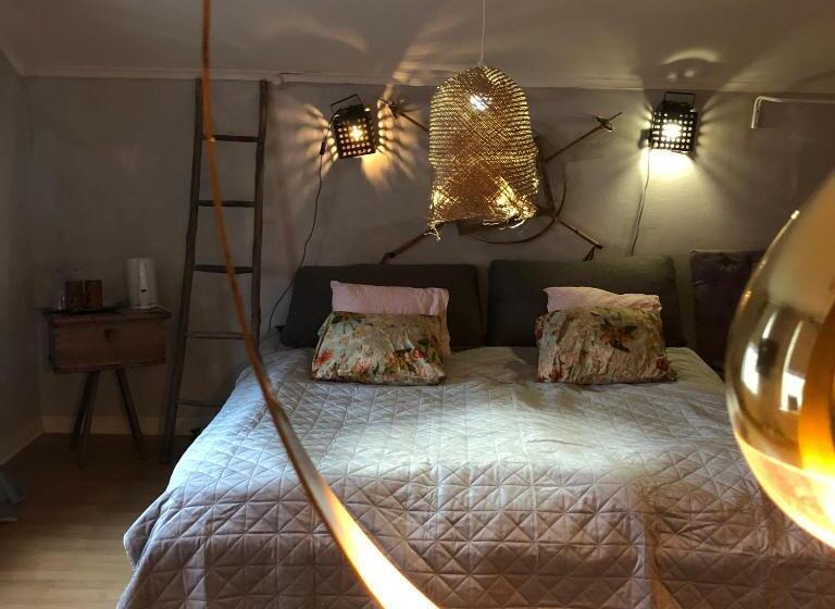 Boutique Hotel Caramel