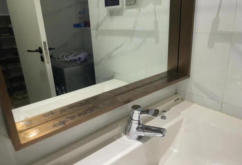 Chengdong Yishu Inn Youth Hostel