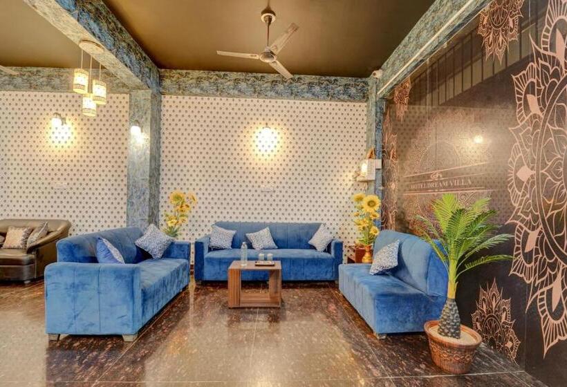 فندق Collection O Dream Villa