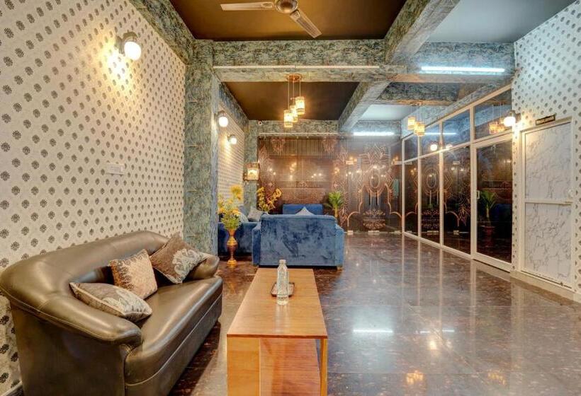 فندق Collection O Dream Villa