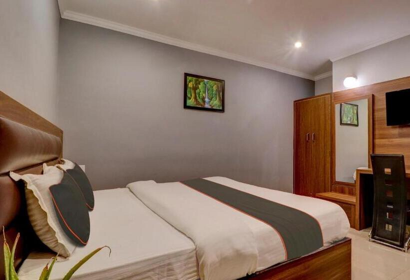 Collection O Vinayak View King Hotel & Restaurant