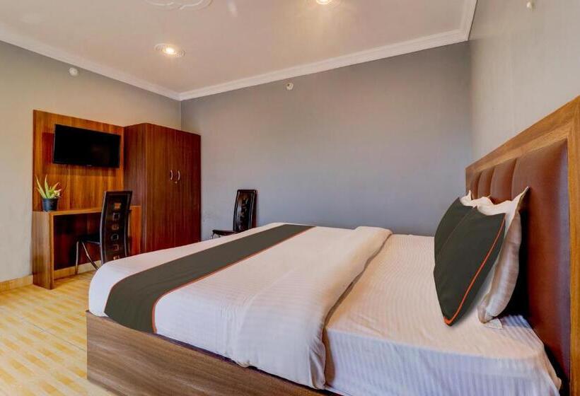 Collection O Vinayak View King Hotel & Restaurant