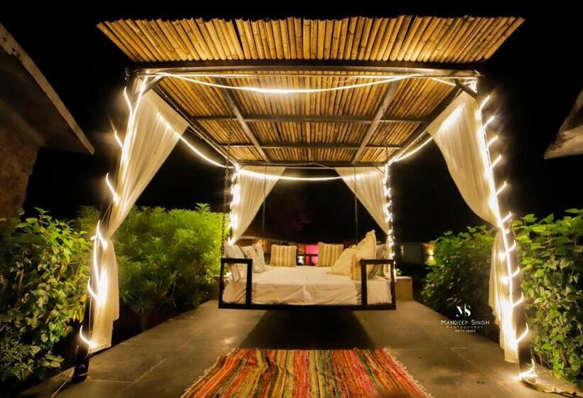 Elite Valley Grassfield Resort