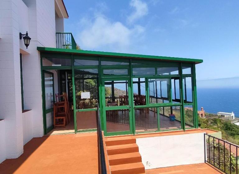 Hostal Albergue Garafía El Tablado