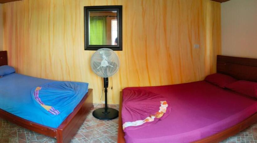 ホテル Alojamiento Panamericano San Miguel