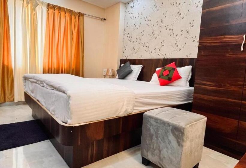 בית מלון כפרי Aradhya