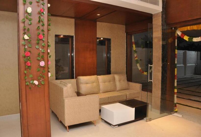 Отель Ashok Palace