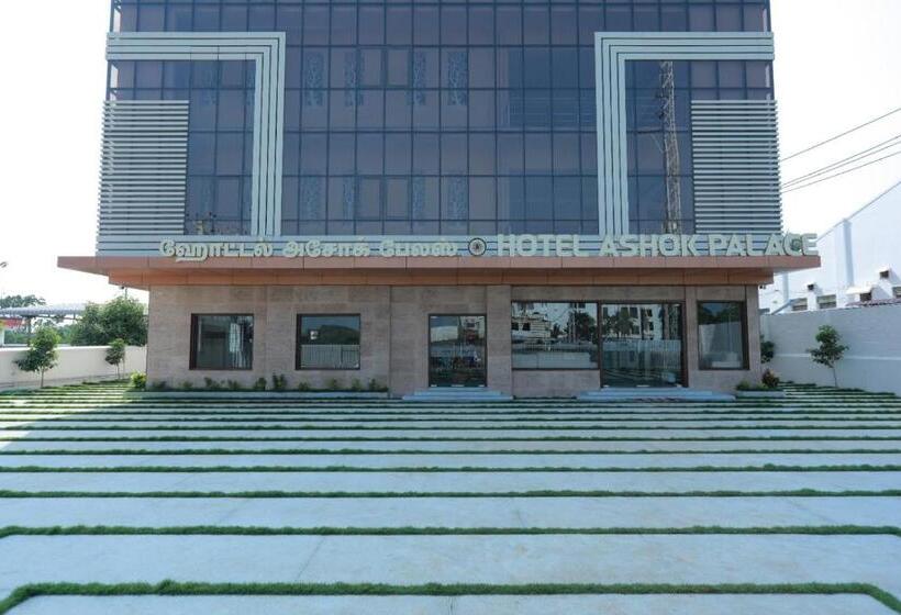Отель Ashok Palace