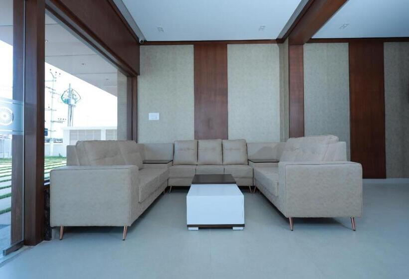 Отель Ashok Palace