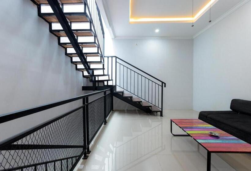 酒店 D Twinz House Syariah Redpartner