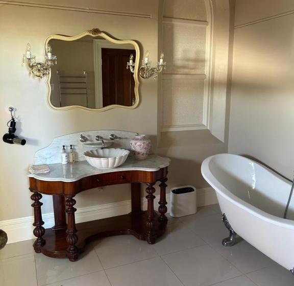 فندق Convent At Koroit