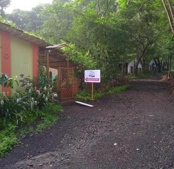 호텔 Eden Agro Farm Stay