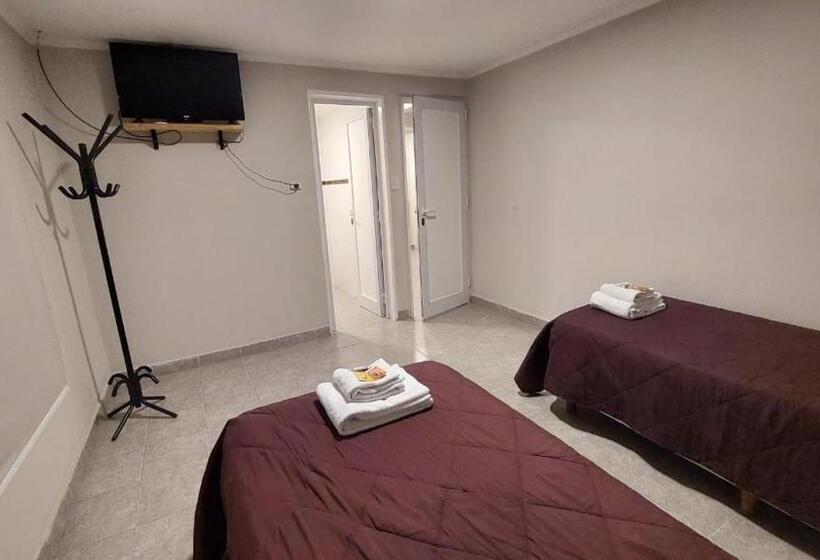 فندق El Viejo Bar