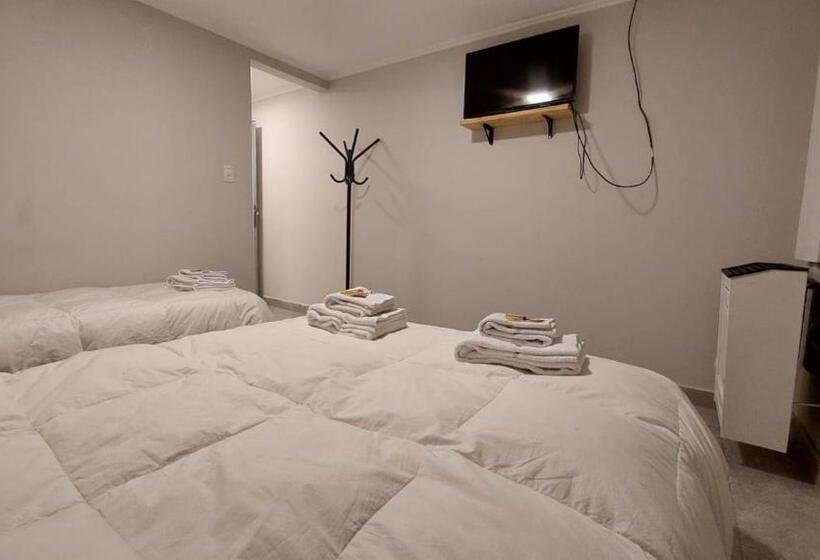 فندق El Viejo Bar