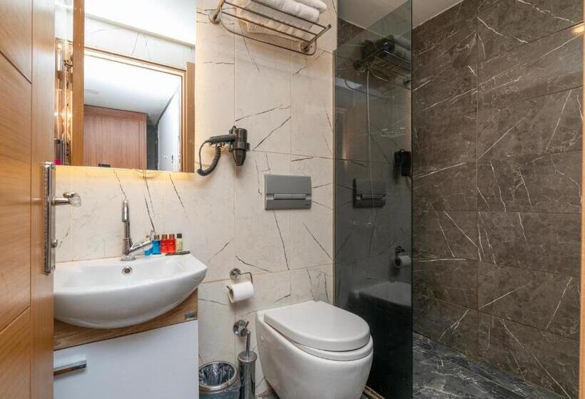 فندق F&b Sui̇te