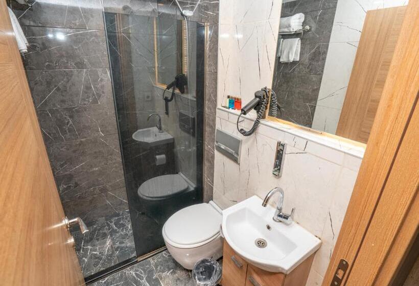 فندق F&b Sui̇te