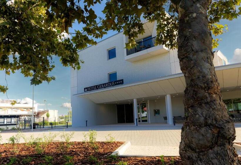 ホテル Gerardus