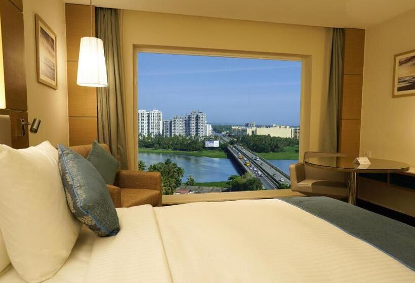 호텔 Gokulam Grand Trivandrum