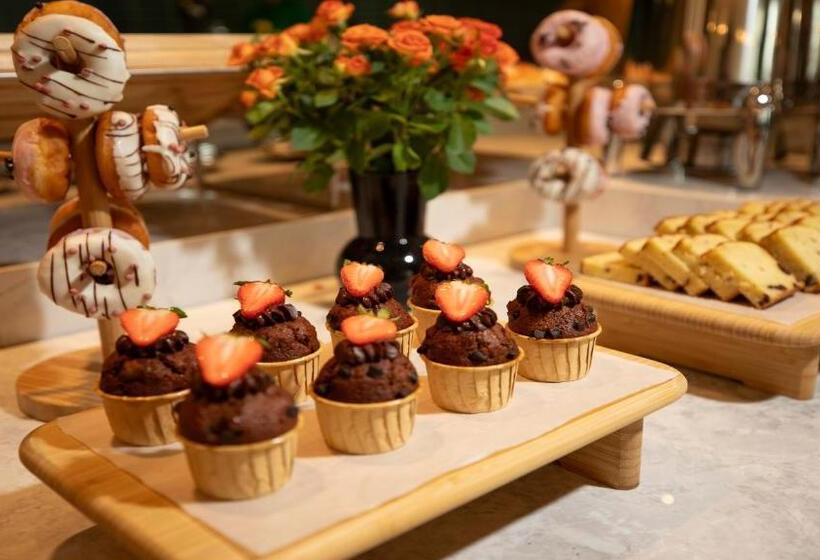 ホテル Holiday Inn Tongxiang