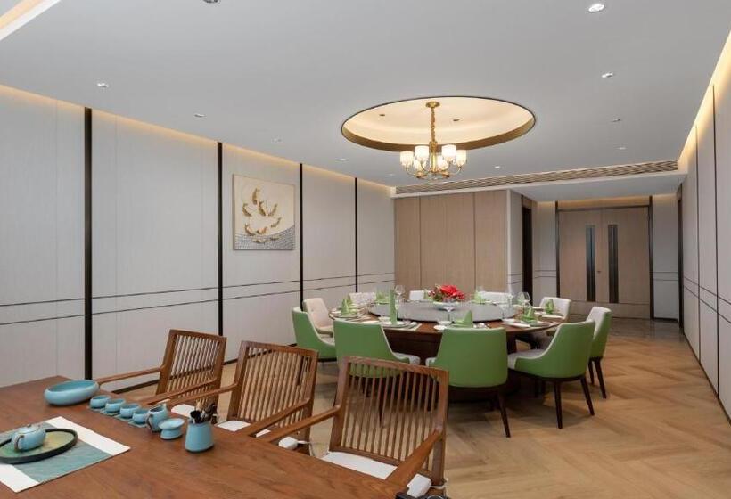 ホテル Holiday Inn Tongxiang