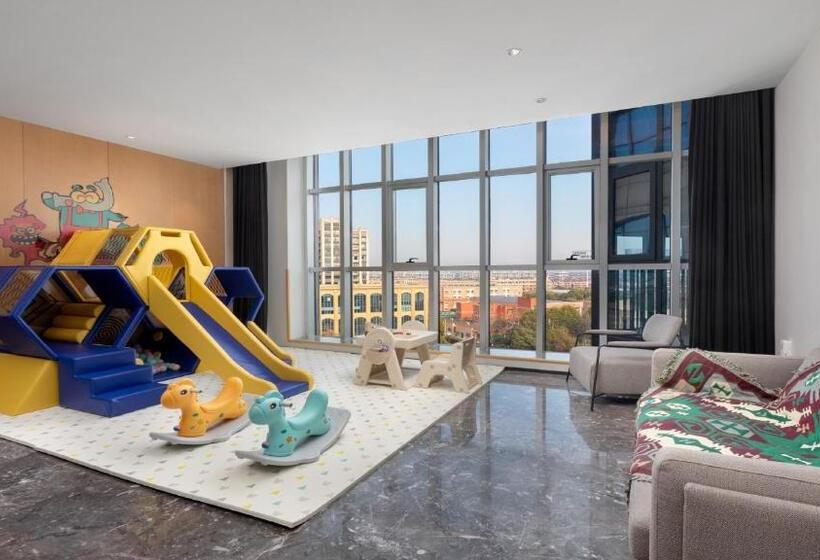 ホテル Holiday Inn Tongxiang