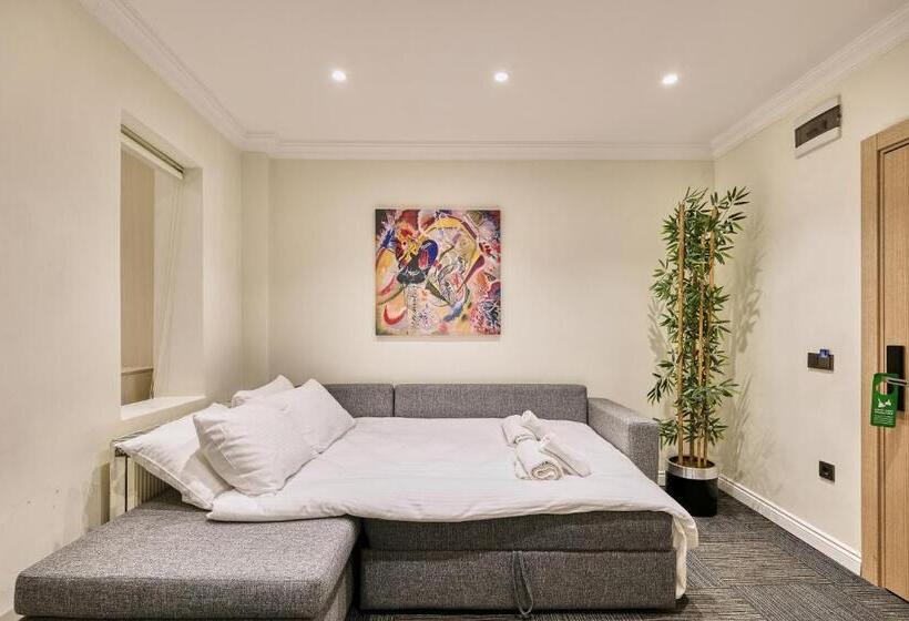 בית מלון כפרי Hub Suite Istanbul