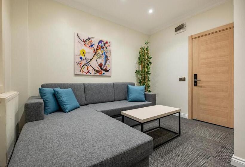 בית מלון כפרי Hub Suite Istanbul