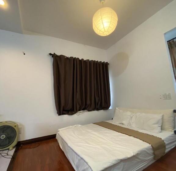 هتل Khách Sạn Phương đông