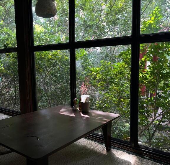 هتل Khách Sạn Phương đông