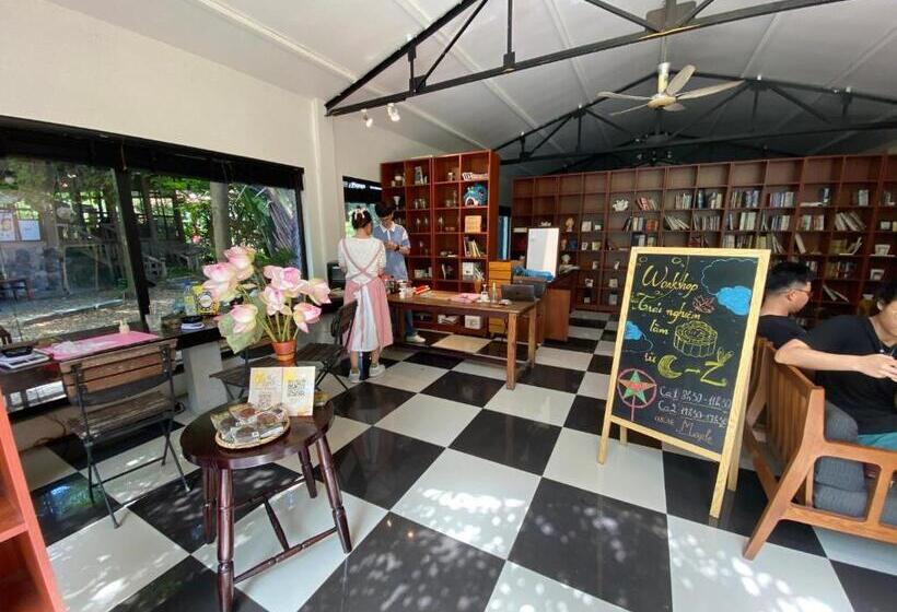 هتل Khách Sạn Phương đông