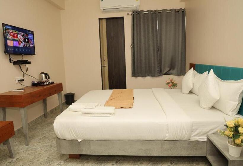 בית מלון כפרי Lord Krishna