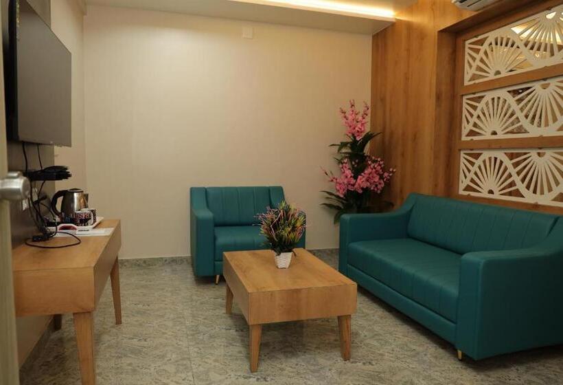 בית מלון כפרי Lord Krishna