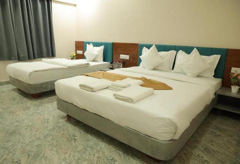 בית מלון כפרי Lord Krishna