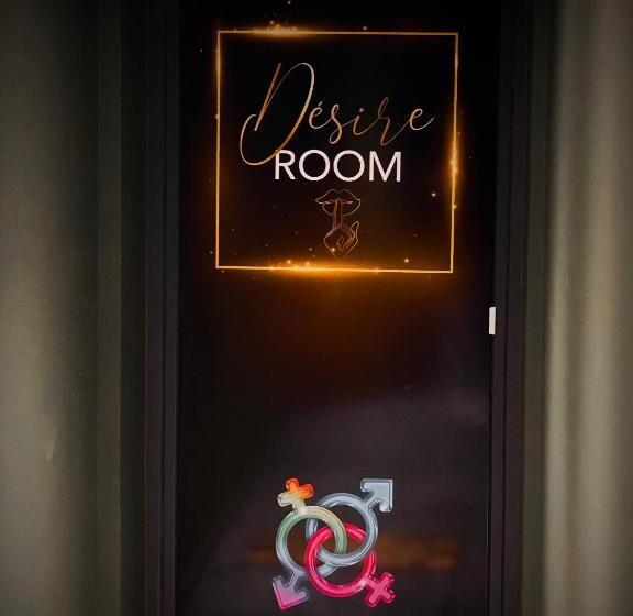 בית מלון כפרי Loveroom Avec Jacuzzi 01