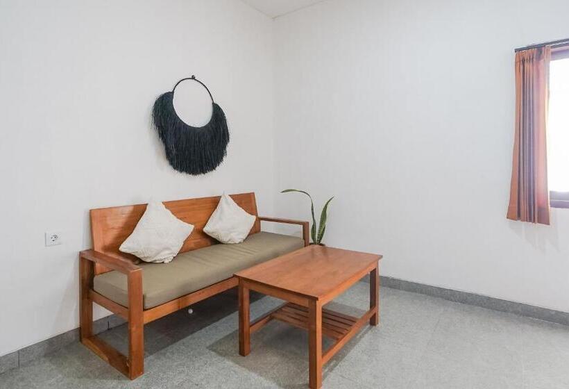 בית מלון כפרי Maisaba Coliving Cempaka