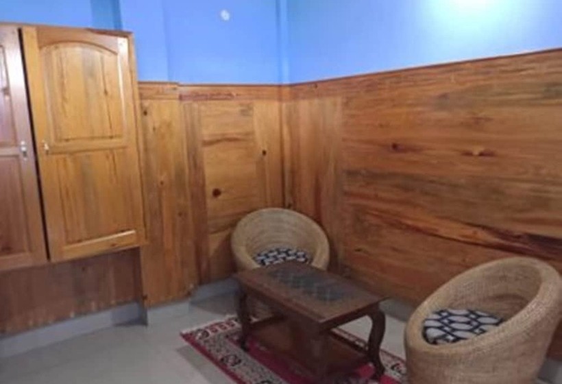 ホテル Mon Kyimojong