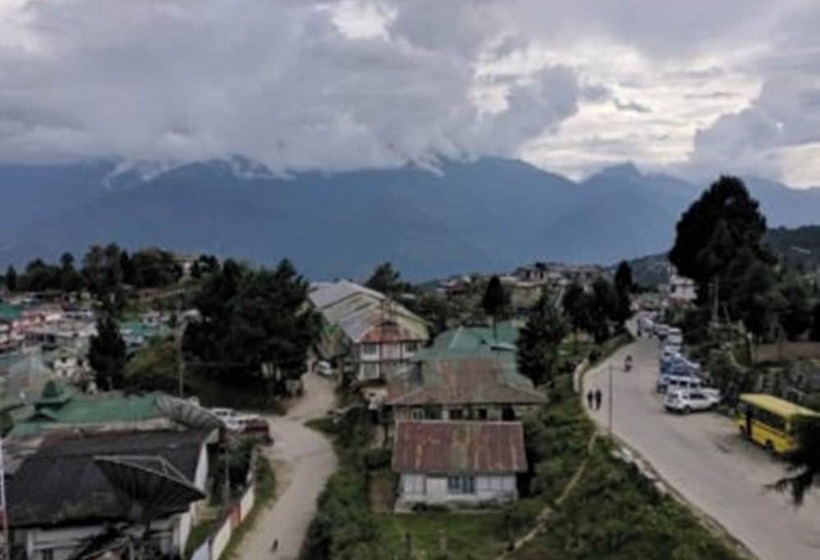 ホテル Mon Kyimojong