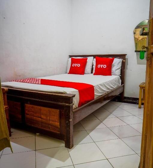 בית מלון כפרי Oyo 93069 Penginapan Sumber Rizki