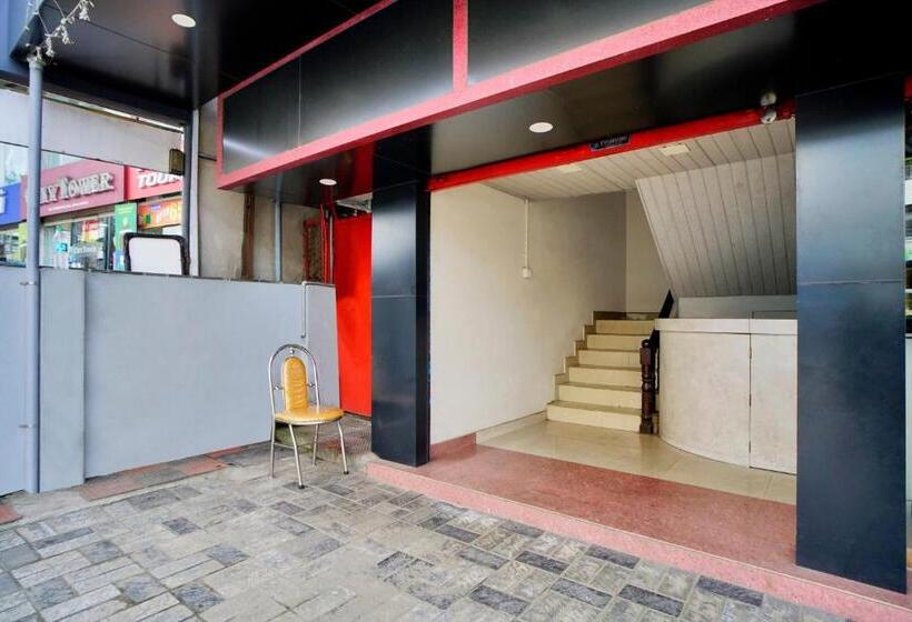 בית מלון כפרי Oyo Flagship Chiyang