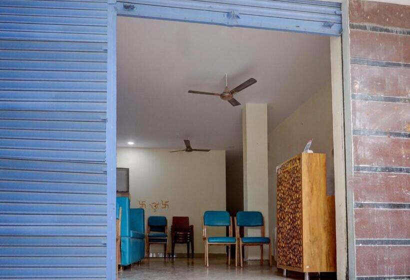 酒店 Oyo Flagship Maruthi Residency