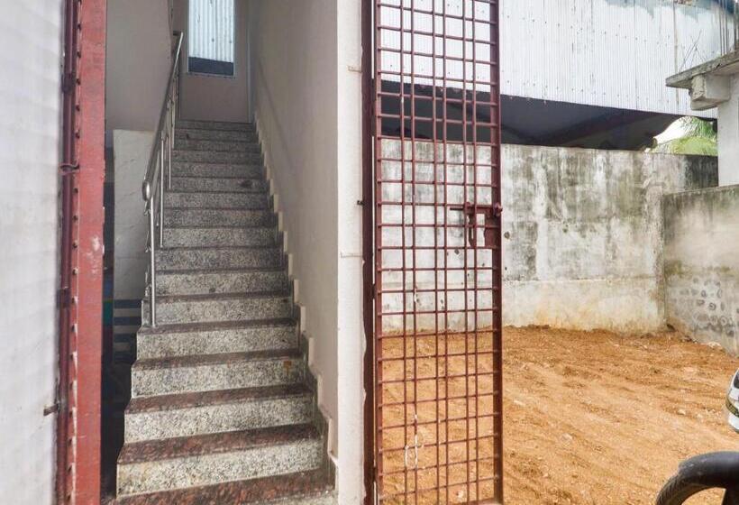 酒店 Oyo Flagship Relax Inn