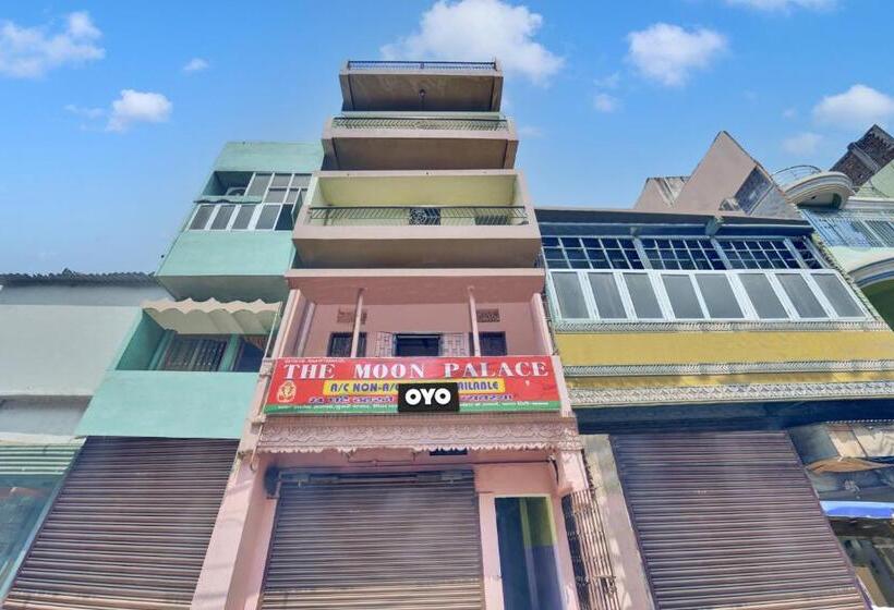 בית מלון כפרי Flagship The Moon Palace