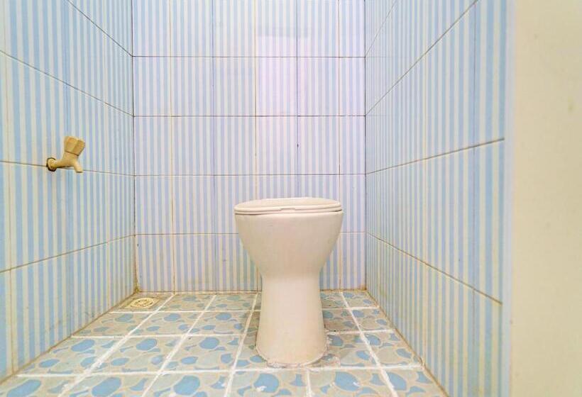 호텔 Oyo Life 92546 Kost Merah Bojongsoang Syariah