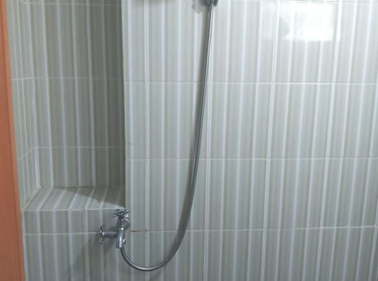 ホテル Oyo Life 92745 The Margo Monthly Stay