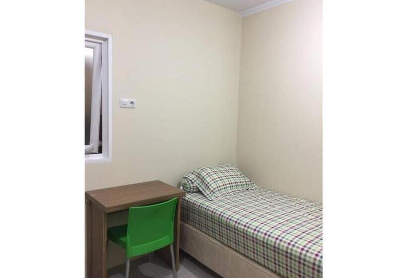 Отель Oyo Life 92779 Kost Arjuna