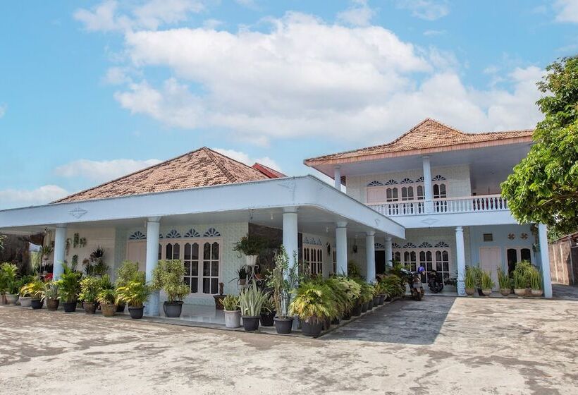 酒店 Oyo Life 92803 Penginapan Purnama